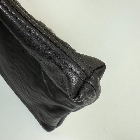 Kim White Super Soft Black Leather Wristlet/Ring Clutch - Picture 6 of 12